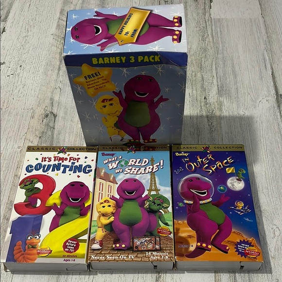 Barney Vintage VHS 3 Pack - Picture 1 of 6